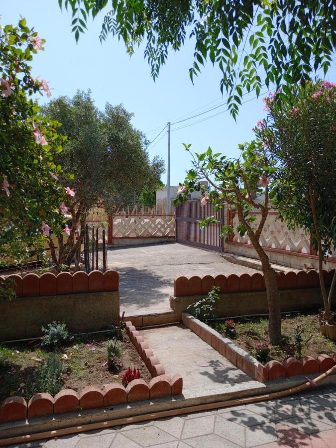 Jasmine House, Viale Kennedy, * Santa Maria Del Focallo